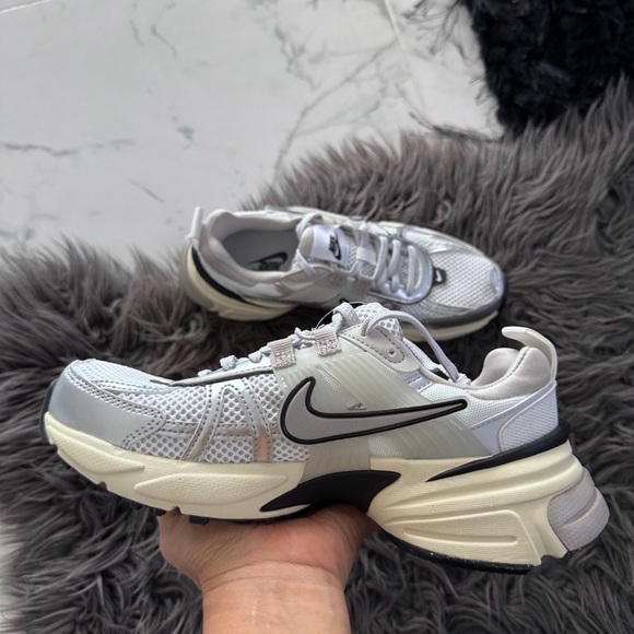 Nike V2K run - Picture 6 of 10